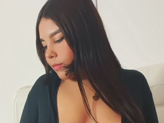 Imagen de perfil de modelo de cámara web de sophiatender