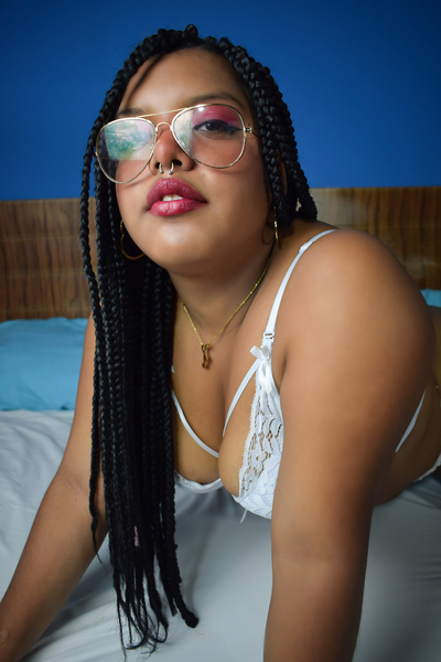 Darsteller KIRAGARCIAA Foto 6