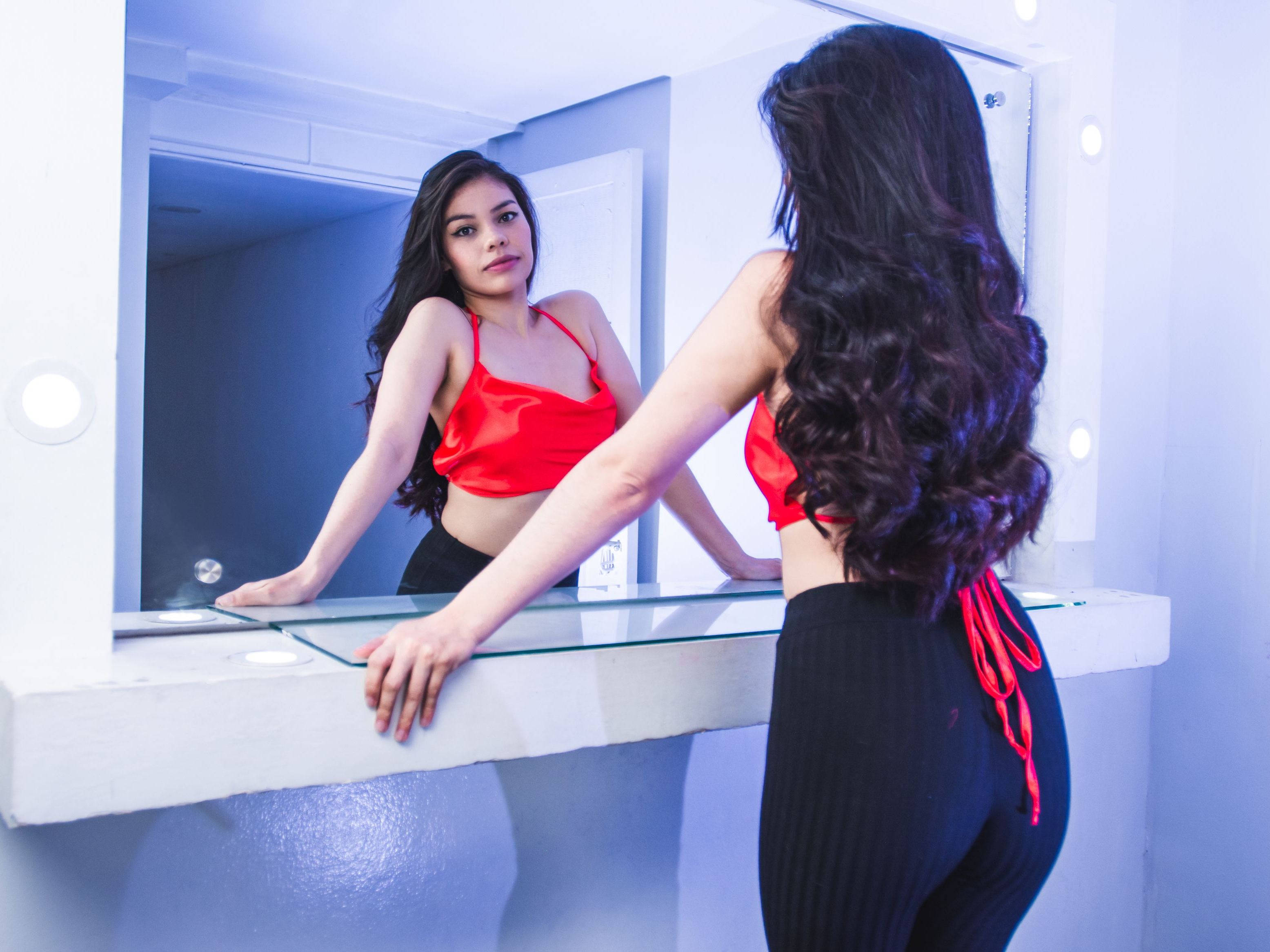 HanniaWhite profilbild på webbkameramodell