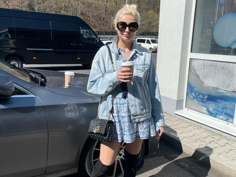 Marrrgosweety profilbild på webbkameramodell