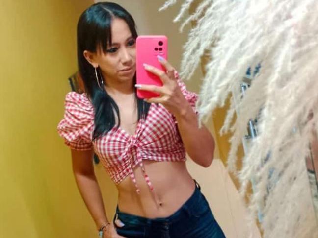 Foto de perfil de modelo de webcam de danielafuenmayor 