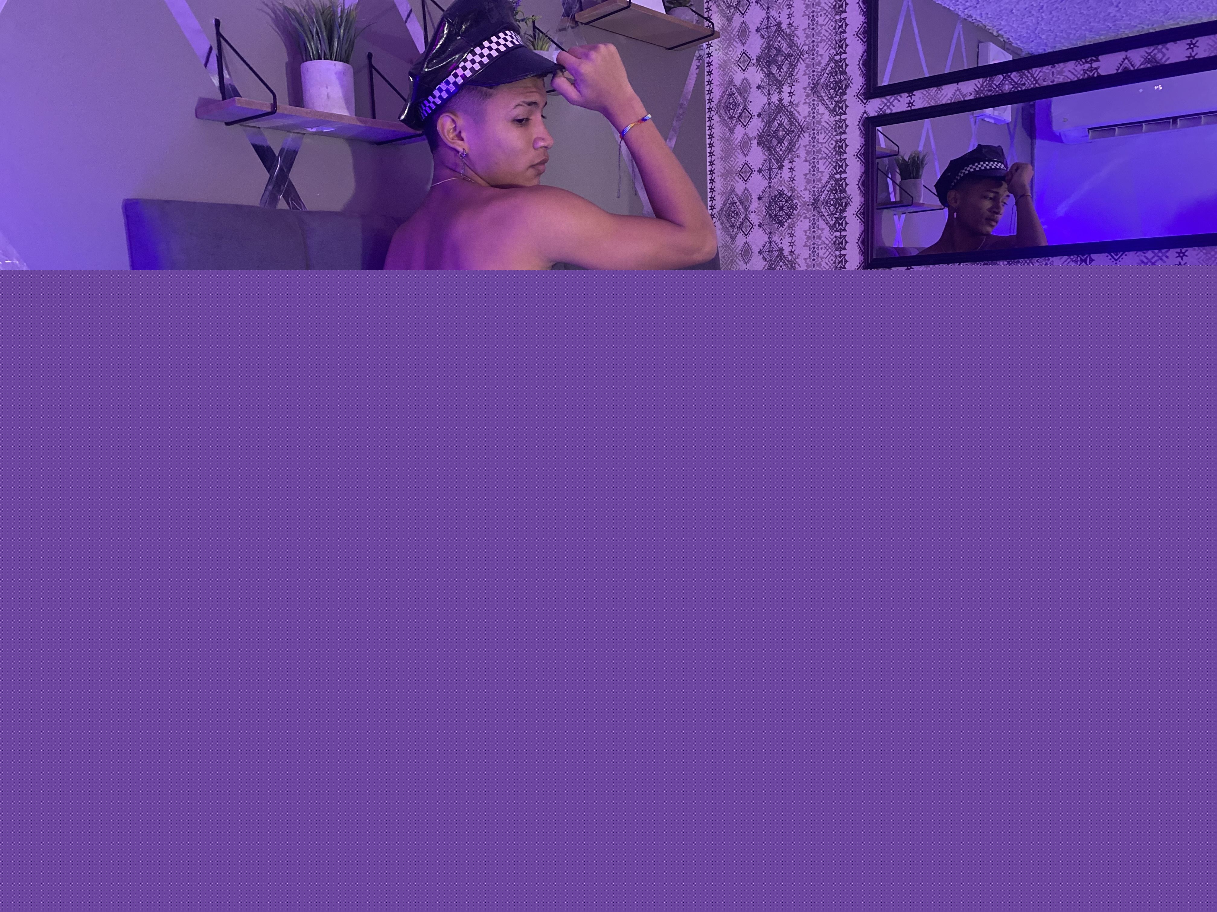 Foto de perfil de modelo de webcam de LittleHorny18