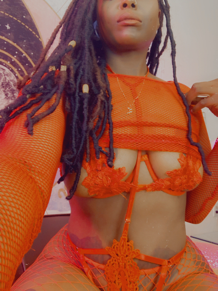 Intérprete CocoaCreame77 Foto 3