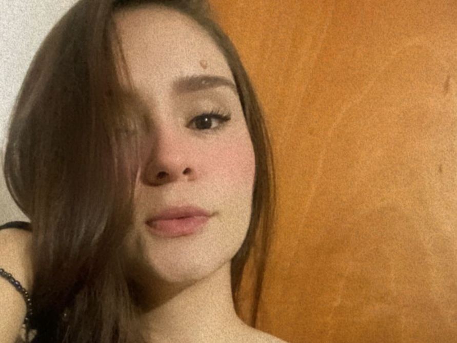 Foto de perfil de modelo de webcam de ALANNAA121