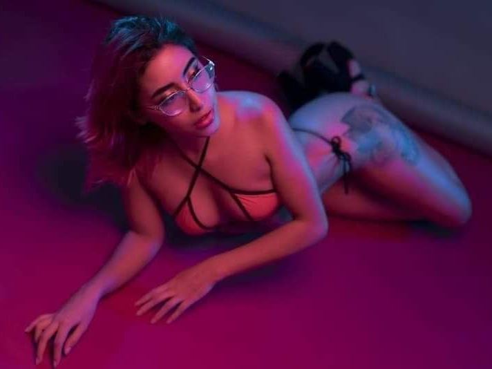 Sucubux immagine del profilo del modello di cam