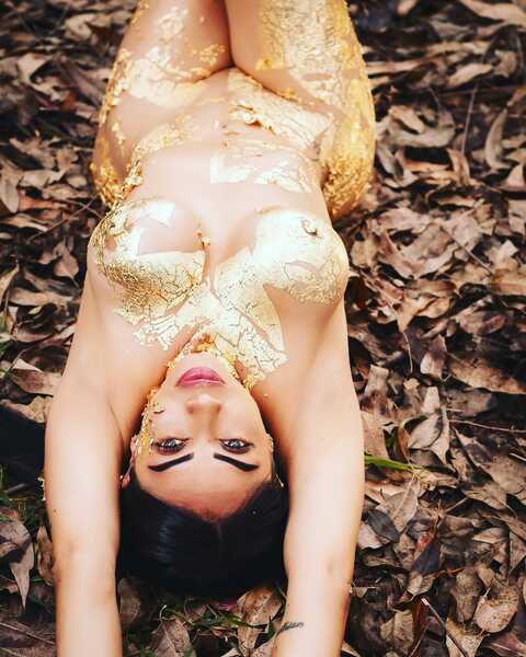 Artista Antonellasuk Foto 5