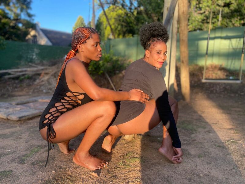 Intérprete DoubleEbonyGoddesz Foto 2