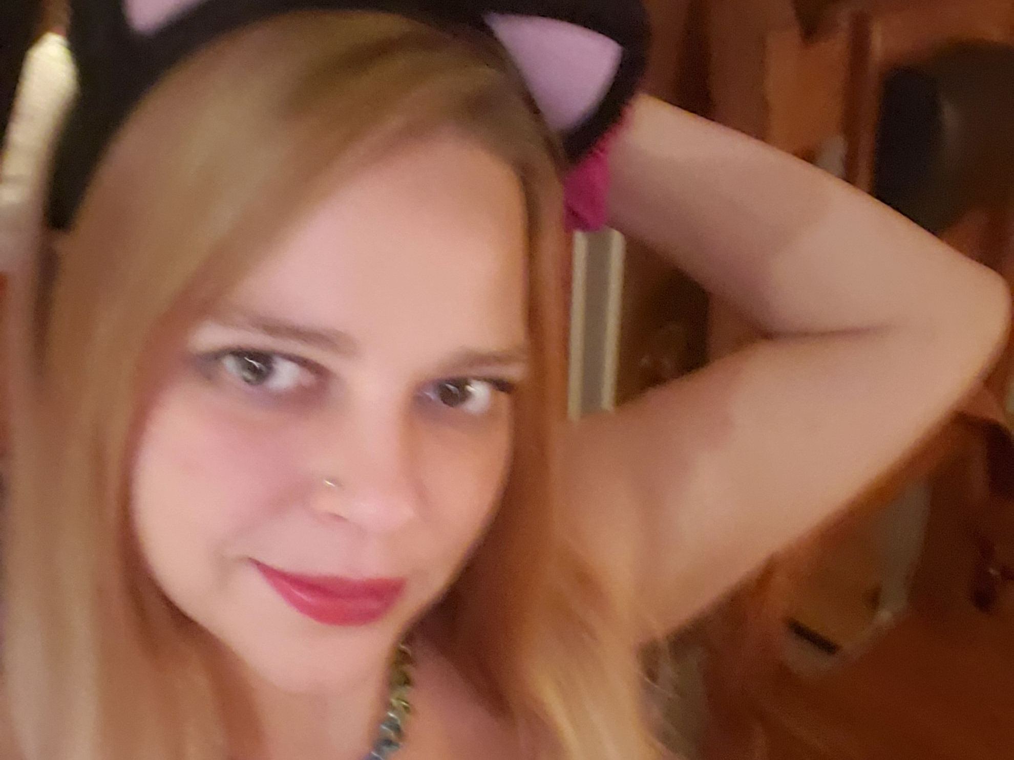 Foto de perfil de modelo de webcam de ScraletRoseMystique 