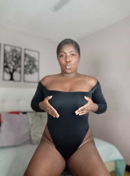 Artista AshantiBM Foto 1