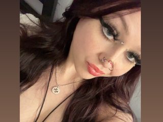 XLucyStarrX profielfoto van cam model