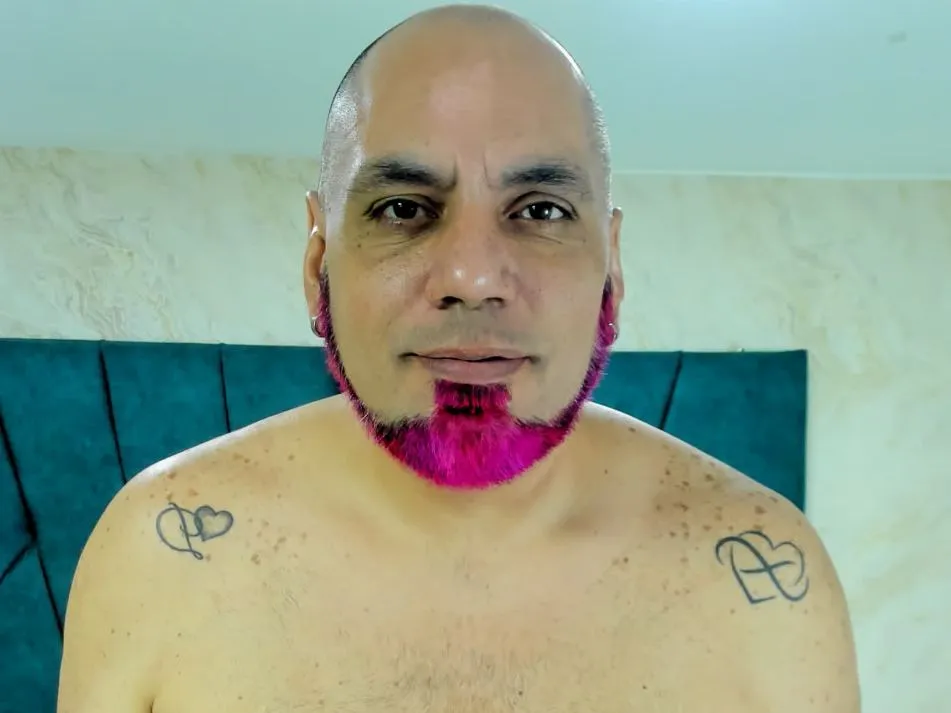 oliverozz profielfoto van cam model