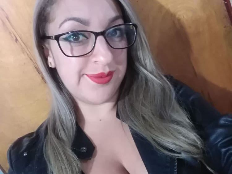Foto de perfil de modelo de webcam de BustyMilkTaboo