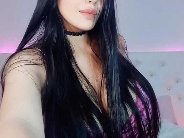 Imagen de perfil de modelo de cámara web de SweetSinnerxxox