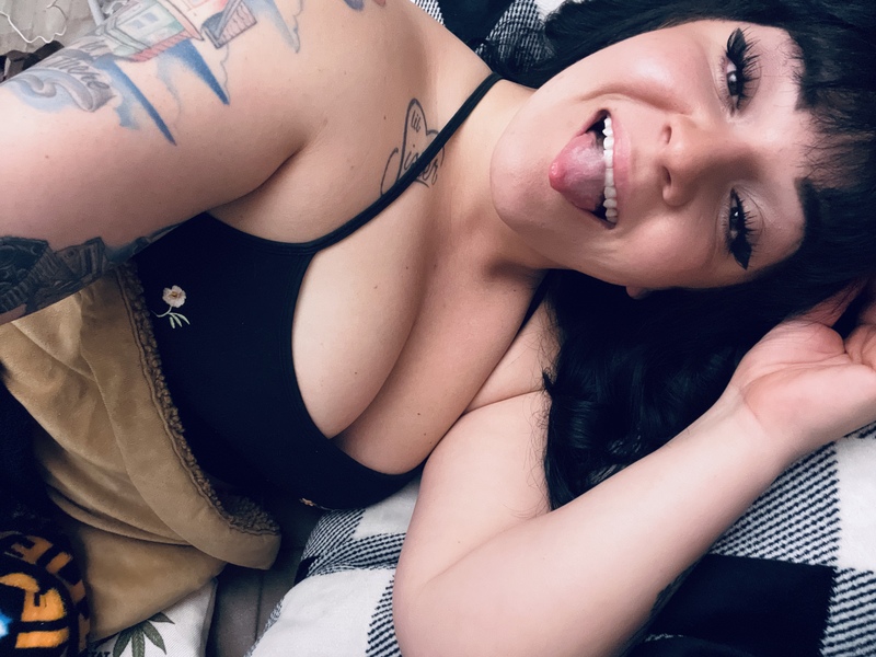 Interprete HexieGirl92 Foto 3