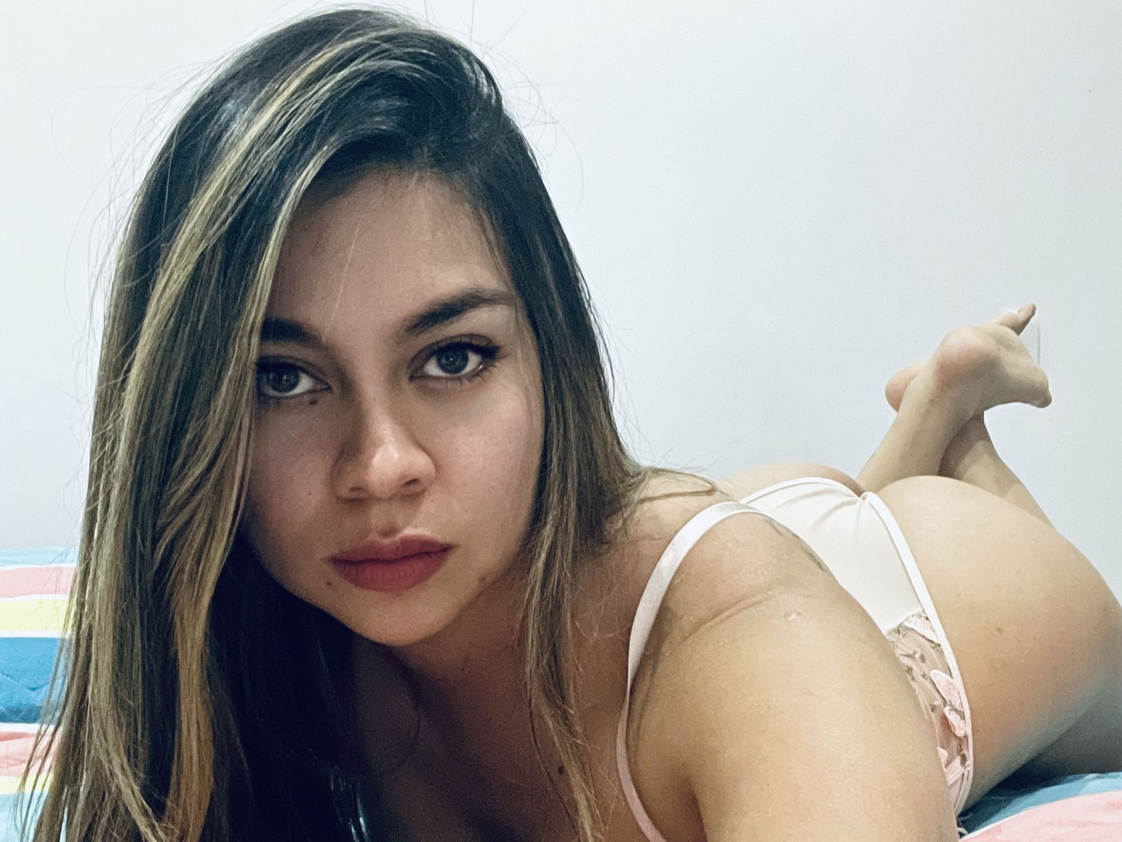 Foto de perfil de modelo de webcam de CarolSalvatore