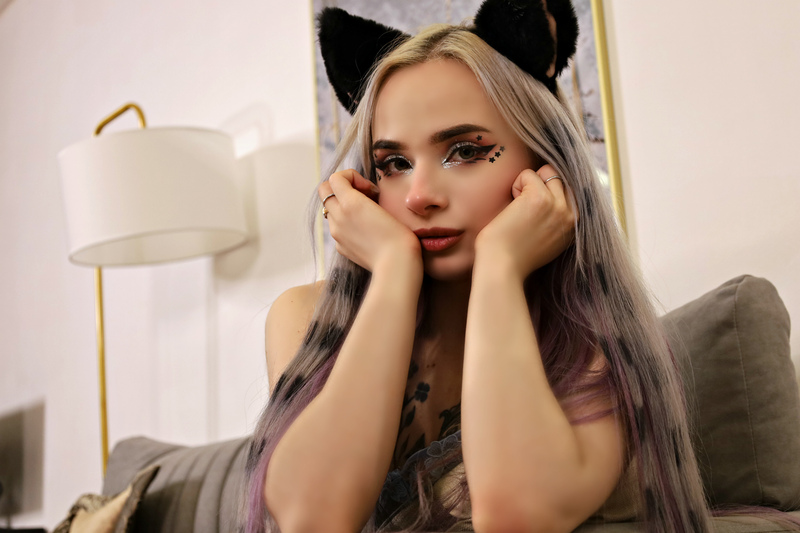 Performer VioletVi Photo 8