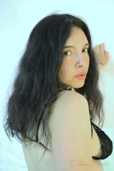 Artist Brivondhara Foto 3