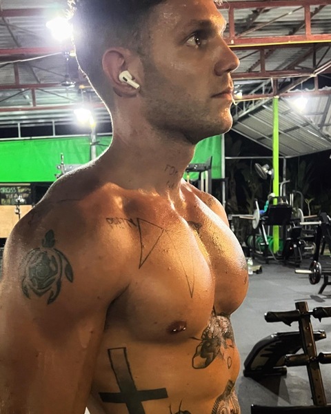 Performer Salepepe69 Photo 2