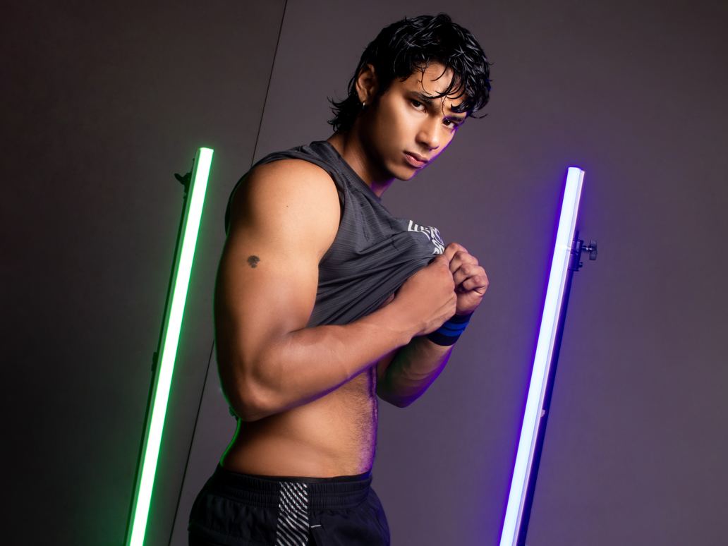 Pollaka immagine del profilo del modello di cam