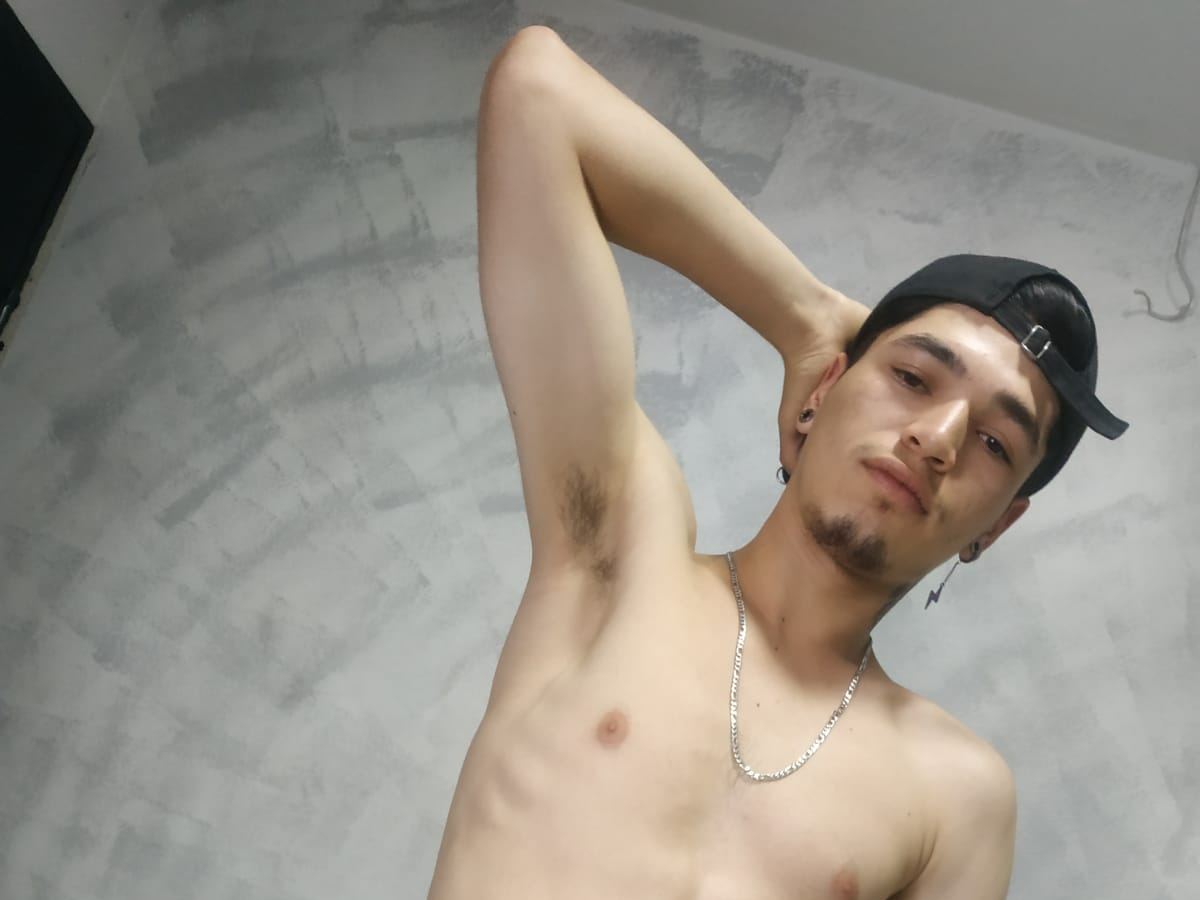 Foto de perfil de modelo de webcam de arghoosttt 