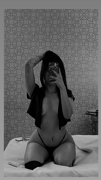 Interprete LeilaaIvy Foto 3