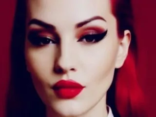 Imagen de perfil de modelo de cámara web de VictoriaHeller