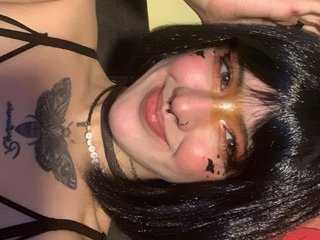 iamvalentina18 profilbild på webbkameramodell