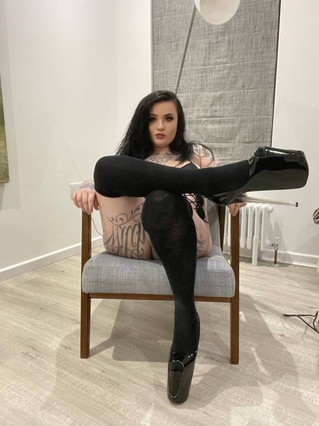 Performer JordanBunnyVIP Photo 6