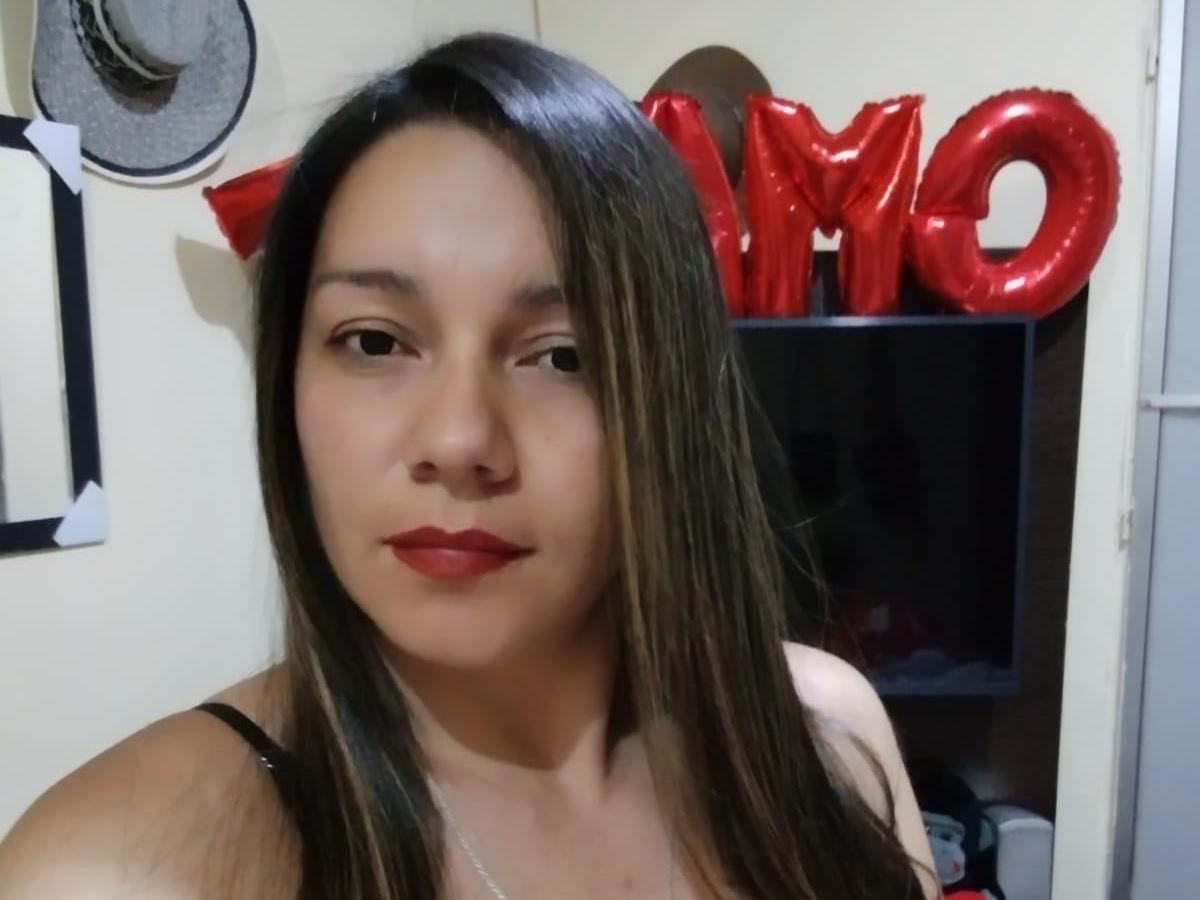 Foto de perfil de modelo de webcam de KasandraBarton 