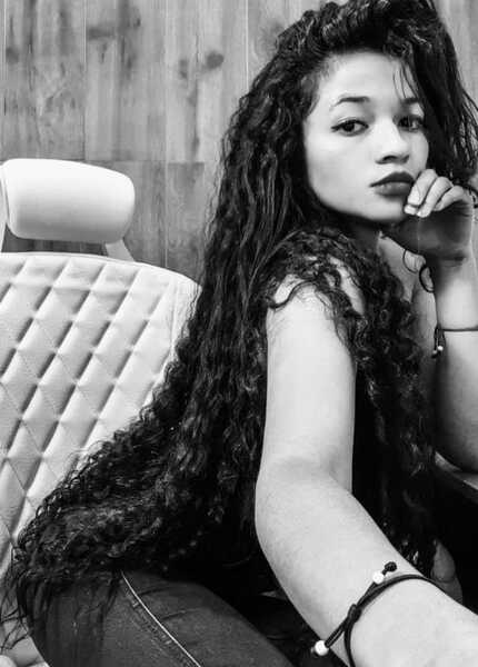 Performer KenyaJen Photo 11