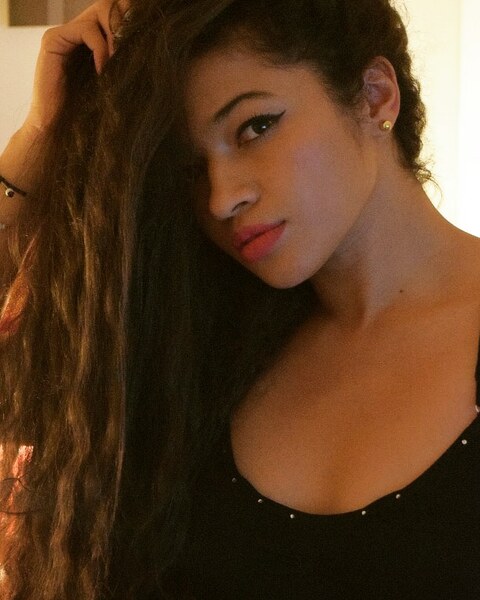 Performer KenyaJen Photo 12