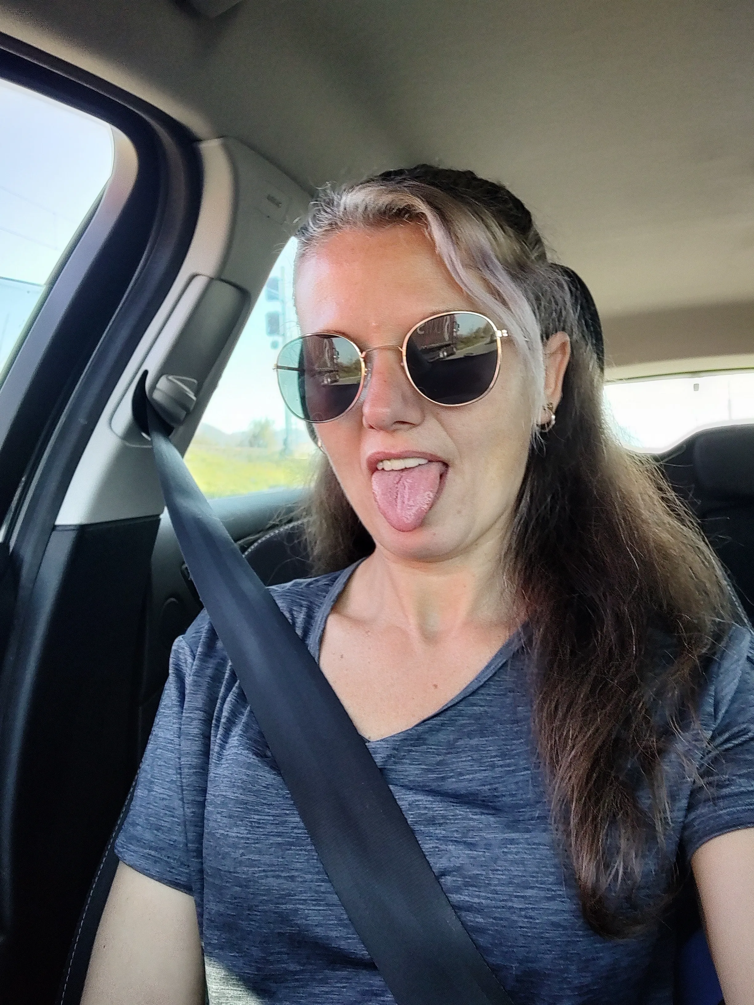 Performer EmaStar Photo 10