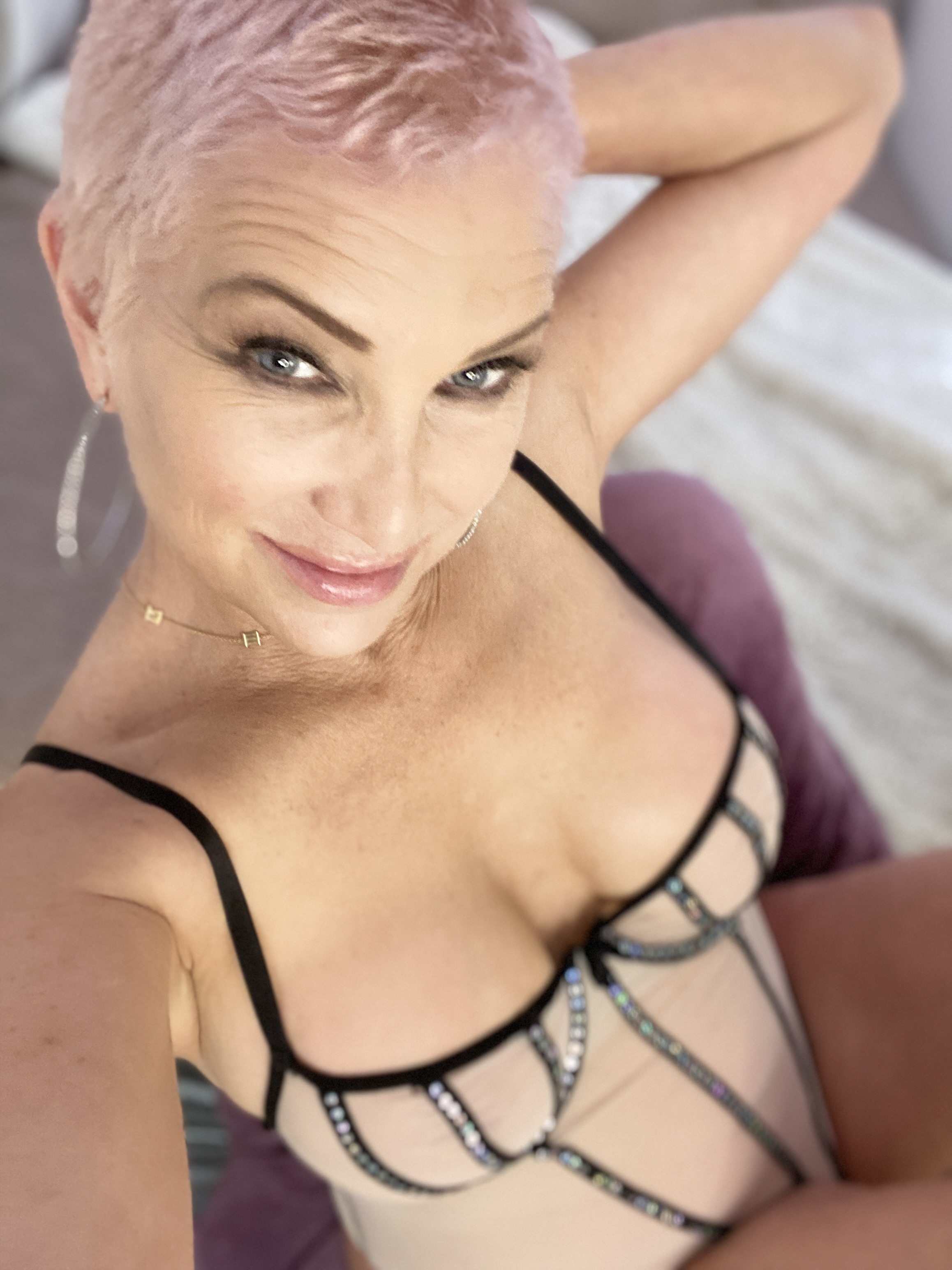 Artist Januaryfurstxxx Foto 2