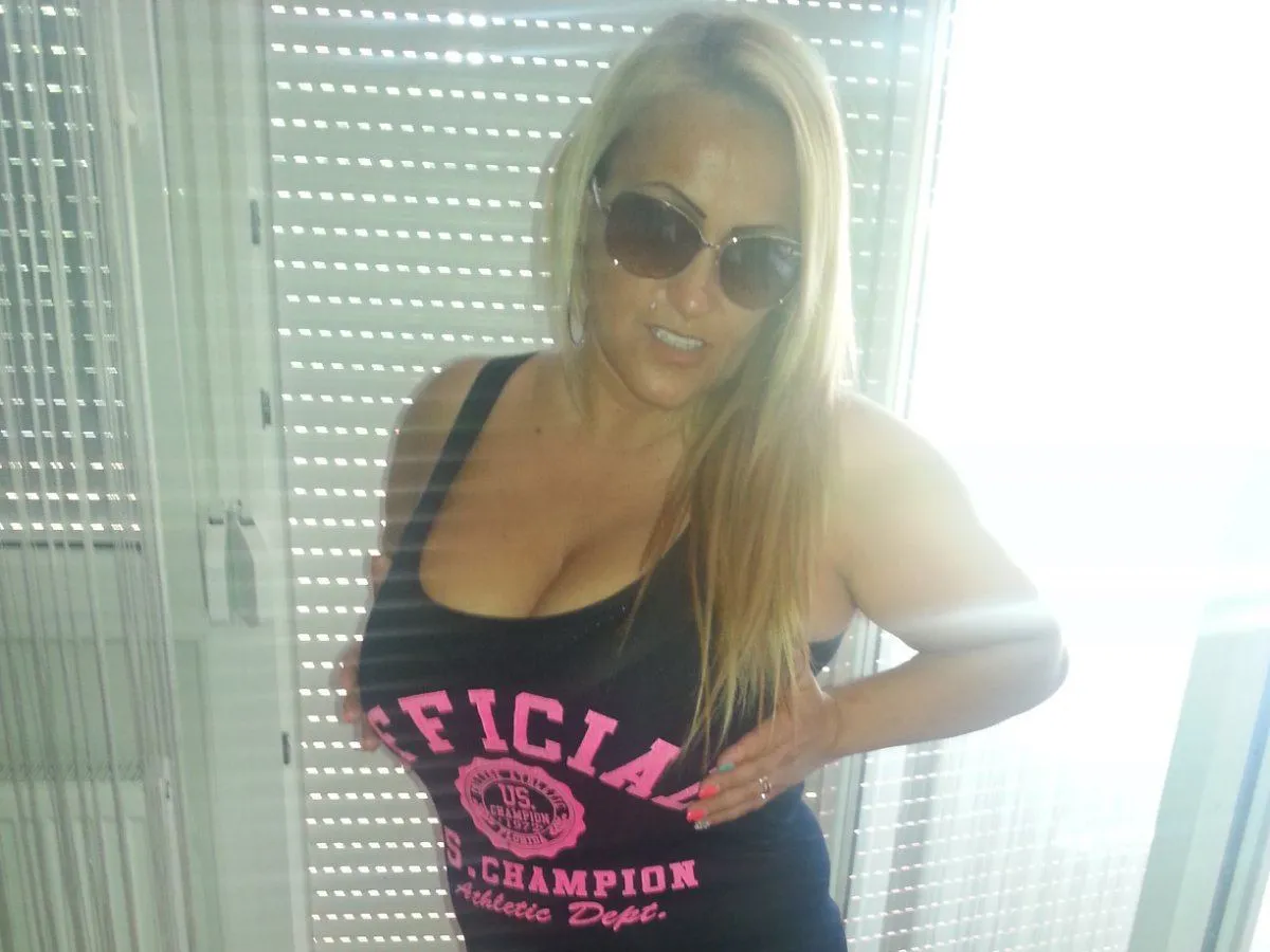 Profilbilde av Isabella1979 webkamera modell