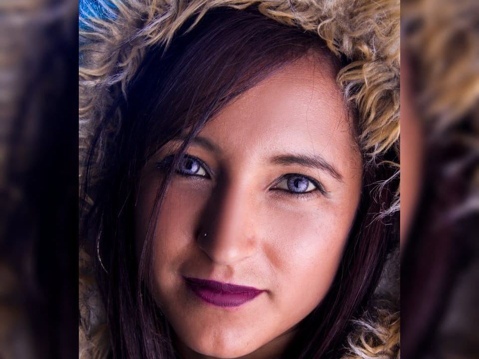 Image de profil du modèle de webcam Latinximena21