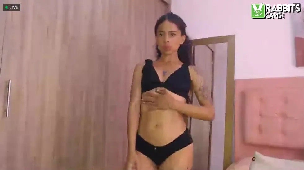 Performer oliviafenty12312 Video 1