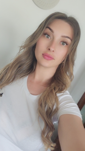 Interprète RHAENYS Photo 1