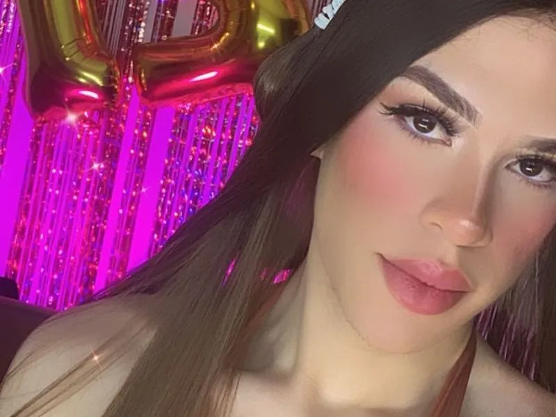 HiAlannaa profielfoto van cam model