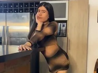 sweetfemb19