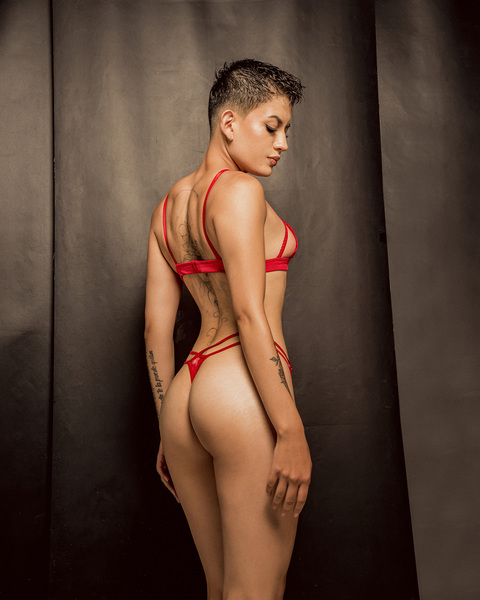 Artista ZulyHenao Foto 6