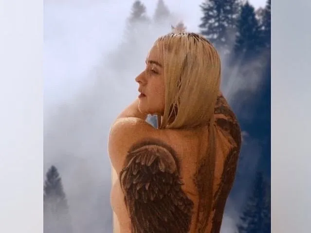 RebecaParisi immagine del profilo del modello di cam