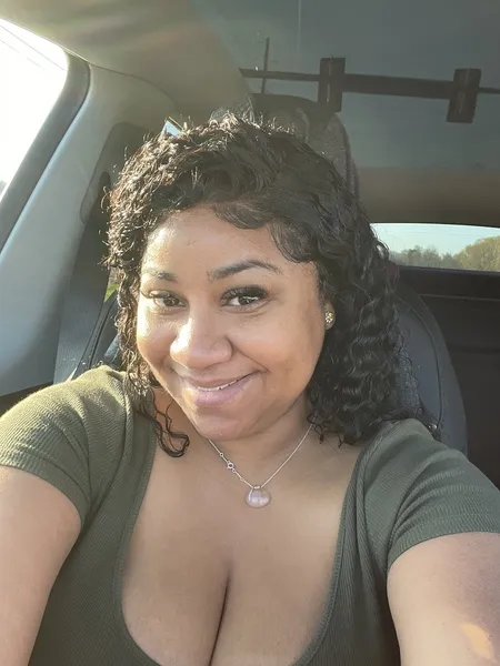 Interprete RheaChelle Foto 1