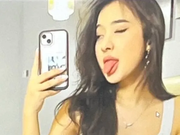 eloisemunni immagine del profilo del modello di cam