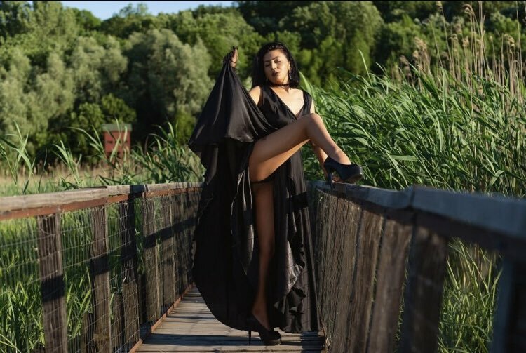 Performer NyxMoon18 Photo 1
