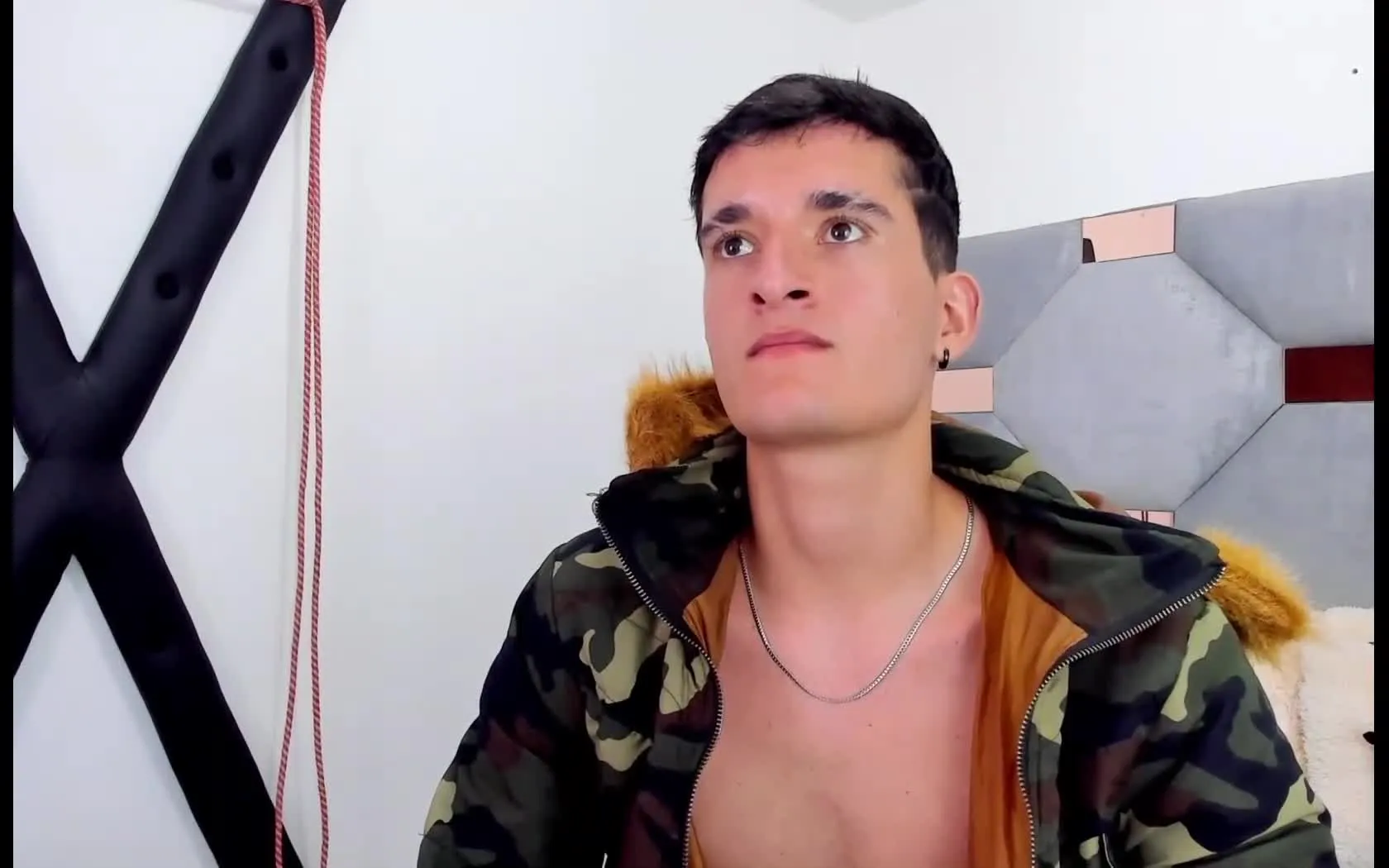 Interprète ZackWhitett Vidéo 1