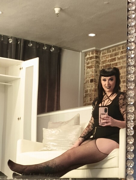 Artiest GoddessFreddieMage Foto 4