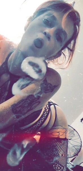 Performer roxxyrenegade Photo 6