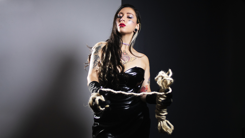 Performer LustCruella Photo 8