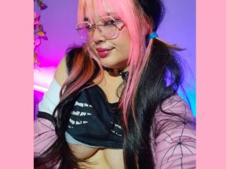 Profilbilde av MaddyWaves webkamera modell