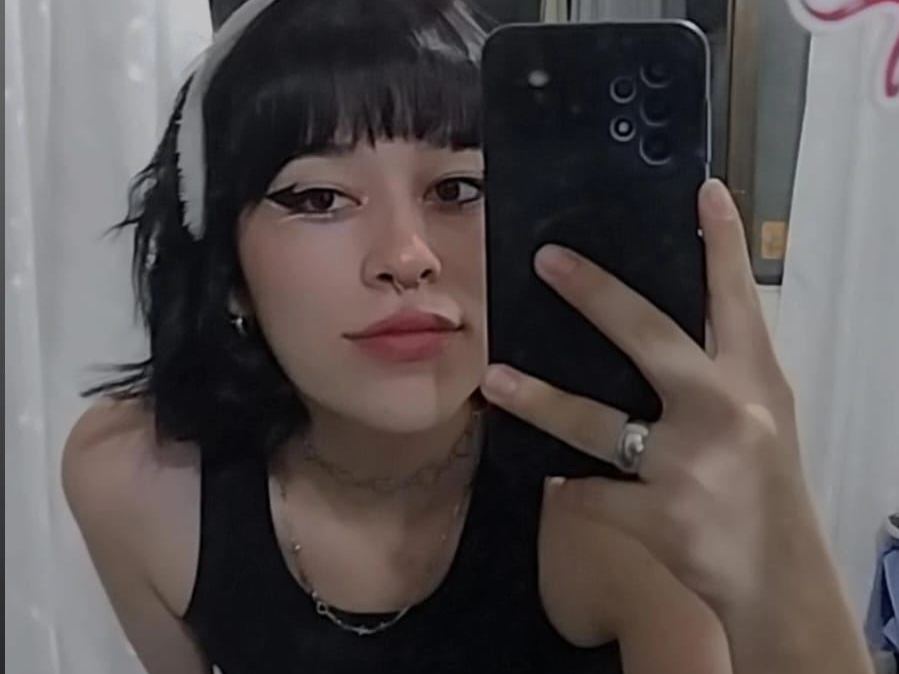Imagen de perfil de modelo de cámara web de tamee